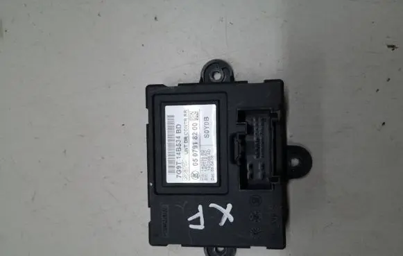 Jaguar XF X250 Door control unit/module 7G9T14B534BD 0507918200 14C112AD