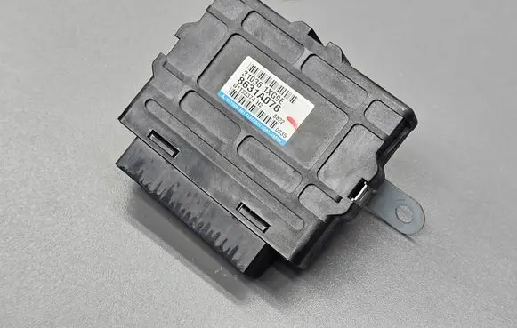 Peugeot 4007 Gearbox control unit/module 310361XG9E 8631A076 G1T32374H