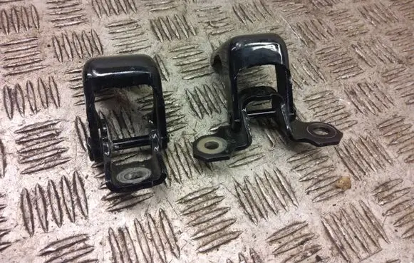 Smart ForFour II W453 Rear door hinge set 