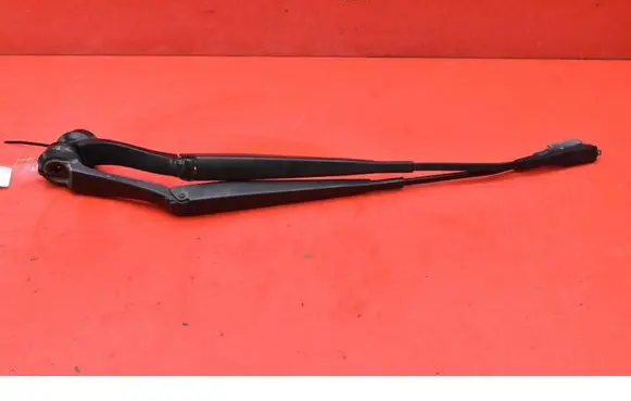 Ford Mondeo MK I Front wiper blade arm DS7317B589AD