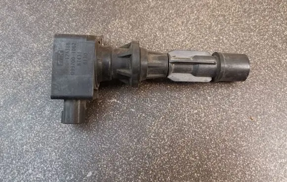 Mazda 3 I High voltage ignition coil 6M8G12A366