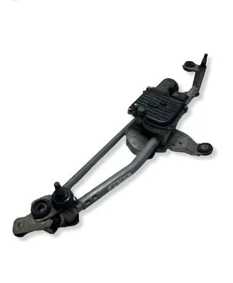 Volkswagen PASSAT B7 Front wiper linkage and motor A5361794 MS6L0213 3AB955023