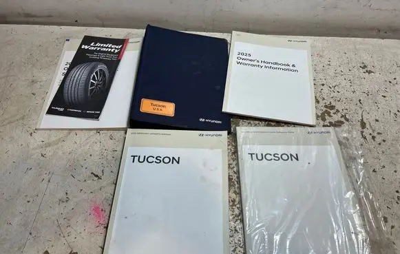 Hyundai Tucson IV NX4 Owners service history hand book