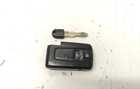 Toyota Prius (XW20) Ignition key/card 