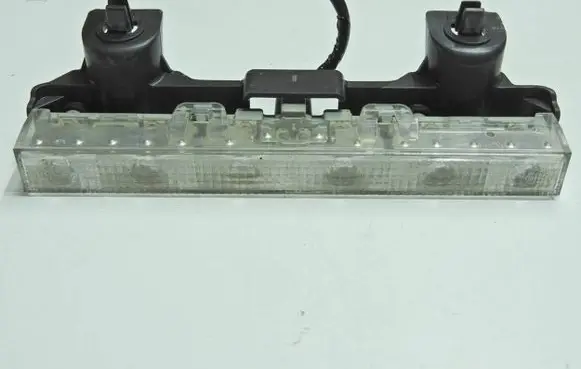 Toyota Urban Cruiser (XP110) Third/center stoplight