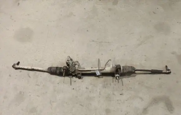 Toyota Avensis T250 Steering rack