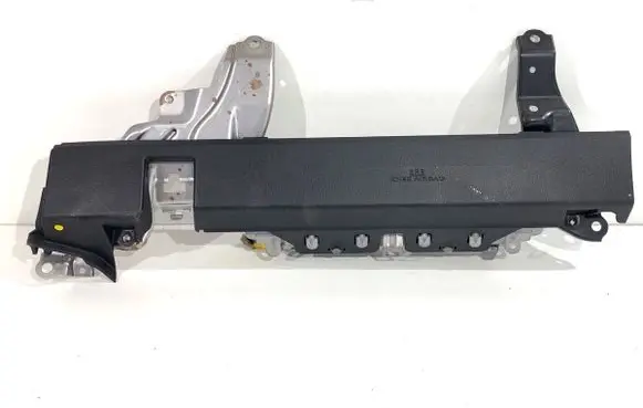 Lexus RX III Knee airbag