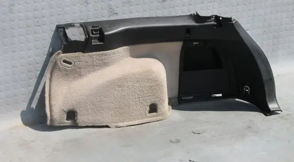 Subaru Outback Tailgate/boot cover trim set 
