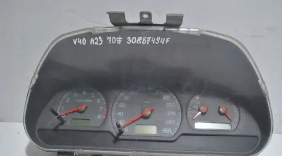 Volvo S40, V40 Speedometer (instrument cluster) 30857494