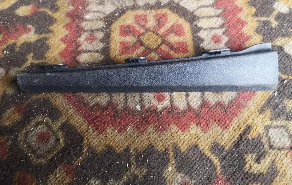 Porsche Macan (95B) (A) pillar trim 95B868239A