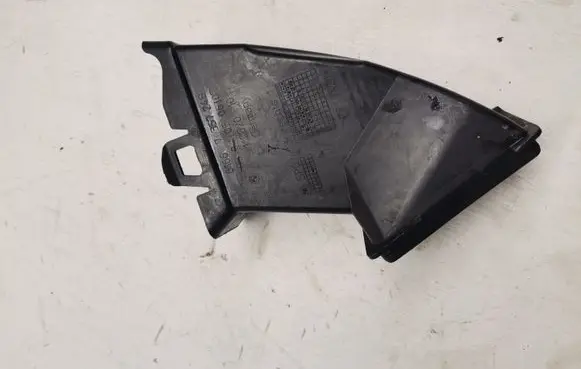 BMW 7 G11 G12 Other engine bay part 7357248