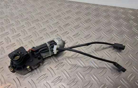 Audi A8 S8 D2 4D Seat adjustment motor 0390201629