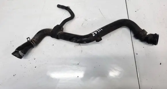 Audi A6 S6 C5 4B Engine coolant pipe/hose 