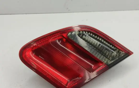Mercedes-Benz E W210 Tailgate rear/tail lights A2108208664