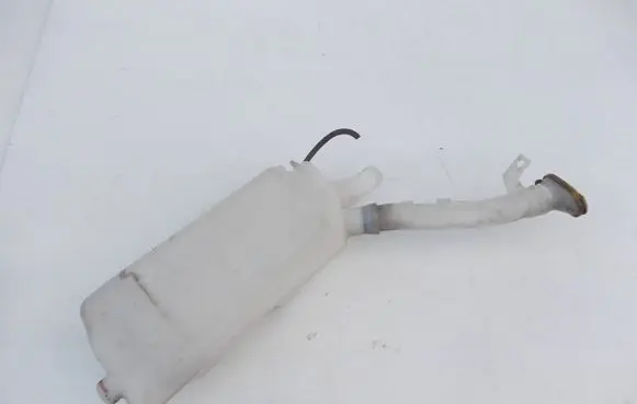 Renault Clio III Windshield washer fluid reservoir/tank 7701058023 8200212701