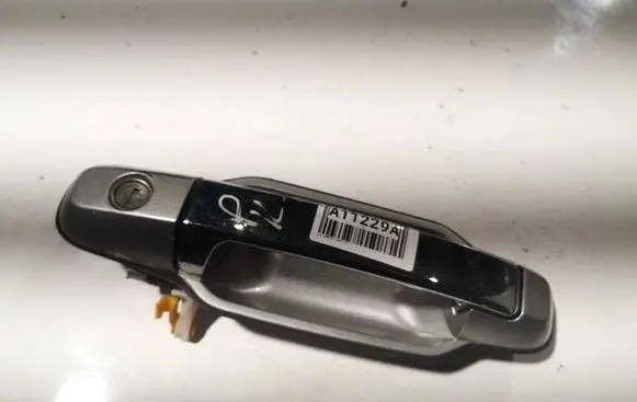KIA Sorento Front door exterior handle 826503E010