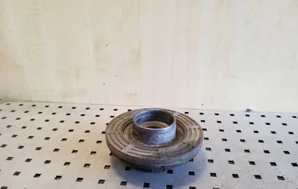 Volkswagen Transporter - Caravelle T5 Front coil spring rubber mount 7H0412341