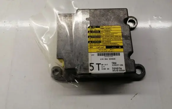 Toyota Auris 150 Airbag control unit/module 8917002560 215537106