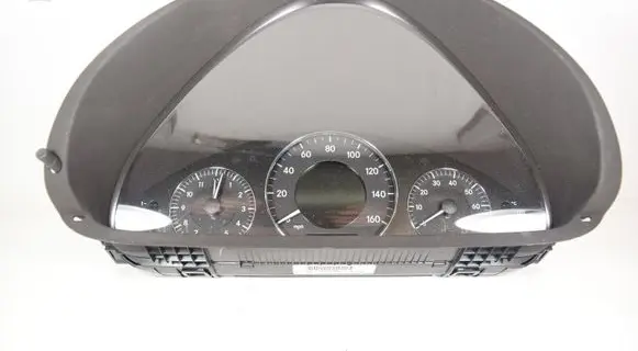Mercedes-Benz CLK A209 C209 Speedometer (instrument cluster) A2095402247