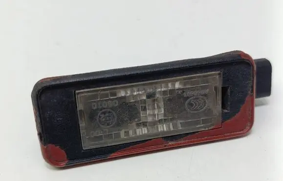 Peugeot 2008 I Number plate light 9682403680