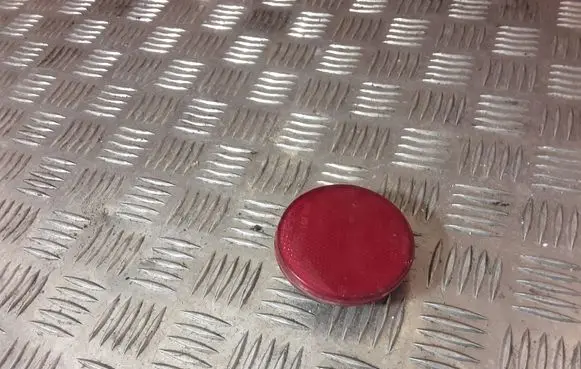 Rear tail light reflector