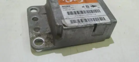Nissan Almera Tino Airbag control unit/module 285564u300 0285001360