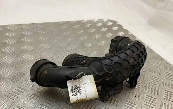Volvo XC90 Intercooler hose/pipe 31657727