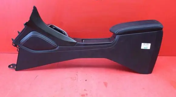 Honda Civic X Center console 83400-TV1-G8-M1