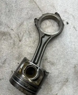 Audi A6 S6 C6 4F Piston 059AA