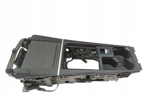 Opel Astra L Center console 9851085580