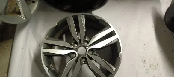 KIA Sportage R18 alloy rim 52910B2500 5291082400