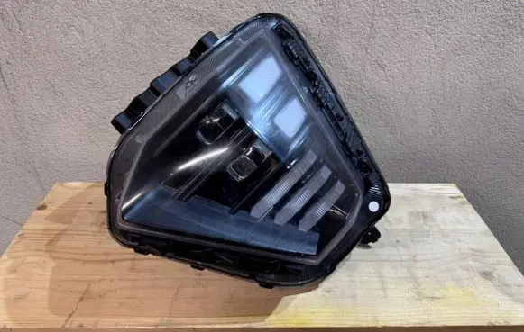 Hyundai Kona II Headlight/headlamp 92101BE100
