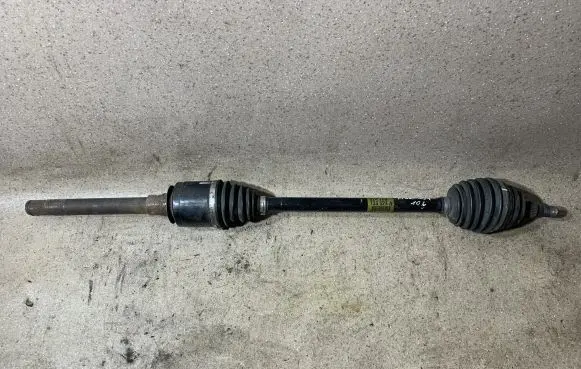 Mercedes-Benz ML W164 Front driveshaft A1643301901