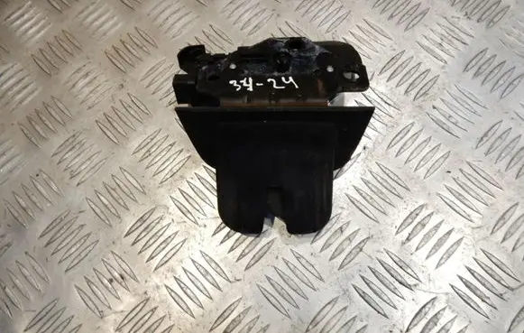 Audi A4 S4 B7 8E 8H Tailgate/trunk/boot lock/catch/latch 8P4827505C 3424