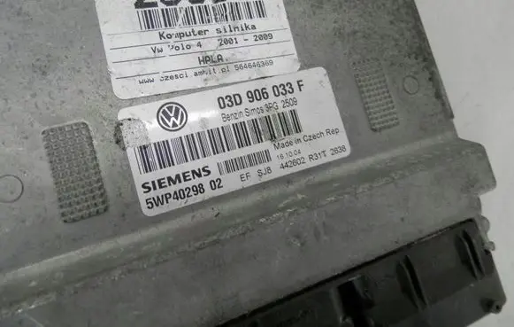 Volkswagen Polo IV 9N3 Engine control unit/module ECU 03D906033F
