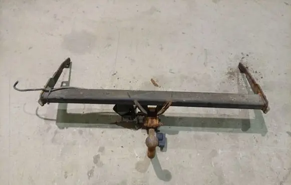 Toyota Avensis T250 Tow bar set 