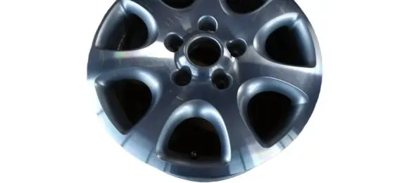 Volkswagen Touareg I R17 wheel hub/cap/trim 7L6601025A