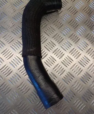 Suzuki SX4 Intercooler pipe mounting bracket 11422