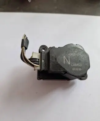 Volvo S80 Air flap motor/actuator A10473240 A7583UA21 EAM501