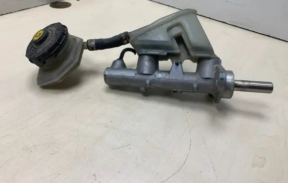 Honda Civic Master brake cylinder