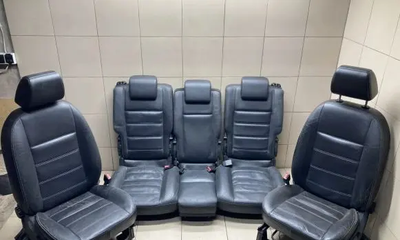 Ford C-MAX I Seat set 