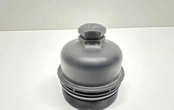 Citroen Berlingo Oil filter cover 9878307 987830