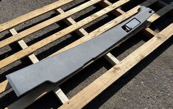 Mercedes-Benz Sprinter W906 (B) pillar trim (bottom) A9066900107