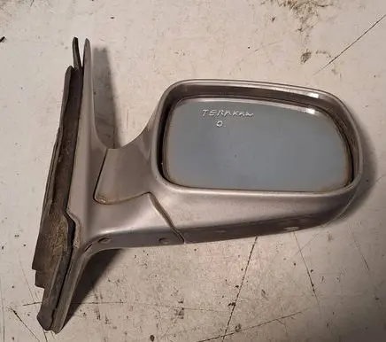 Hyundai Terracan Front door electric wing mirror E4022155 E4012165 E401215