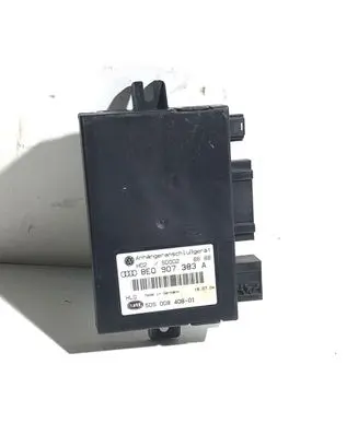 Volkswagen Touareg I Tow bar trailer control unit/module 8E0907383A 5DS00840801 S0002