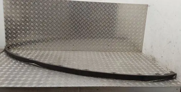 Toyota Yaris Front bumper lip 