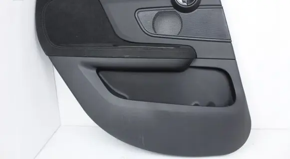 Mini Cooper Countryman F60 Rear door card panel trim 7476647