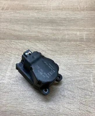Peugeot 407 Air flap motor/actuator 4PUH19E616AB EAD552