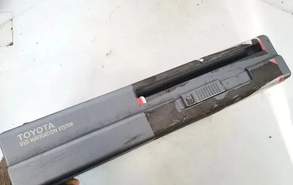 Toyota Avensis Verso CD/DVD changer 0866200870 08662-00870