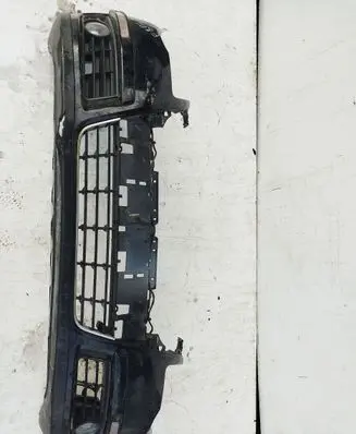 Volkswagen PASSAT B6 Front bumper 3c0807221